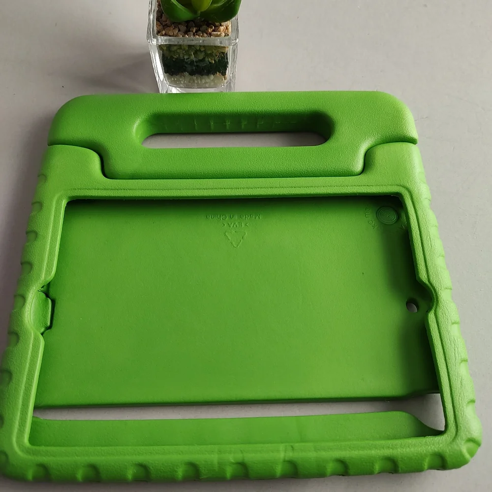 Case with Built-in Handle for iPad Mini iPad Mini 3rd Generation iPad Mini new